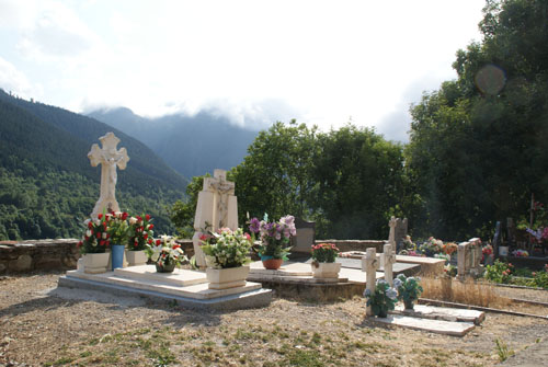 Aran08 210 Cementiri d'Unha