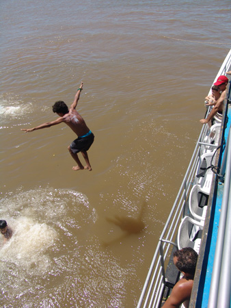 Brasil 29 Parnaiba a l'aigua