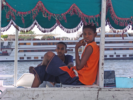 Nil 17 Port d'Assuan