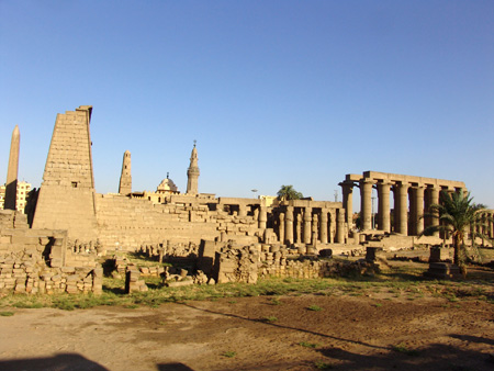 Alt Egipte 67 Temple de Luxor vista general
