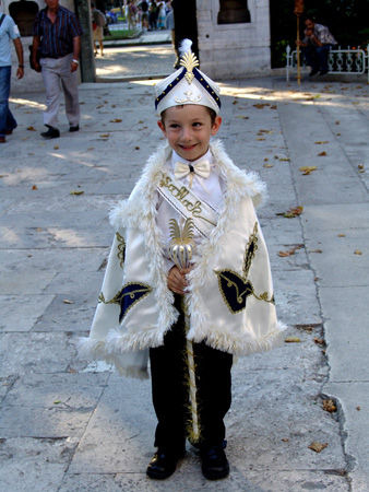 Istambul 29 seguin el ritual de la circumscisio